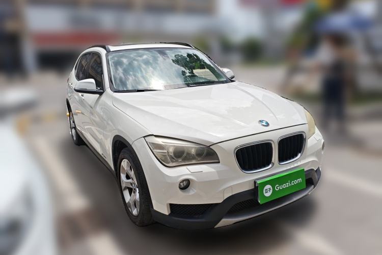 Used BMW X1 2012 sDrive18i Luxury Edition Front Right 45 Deg