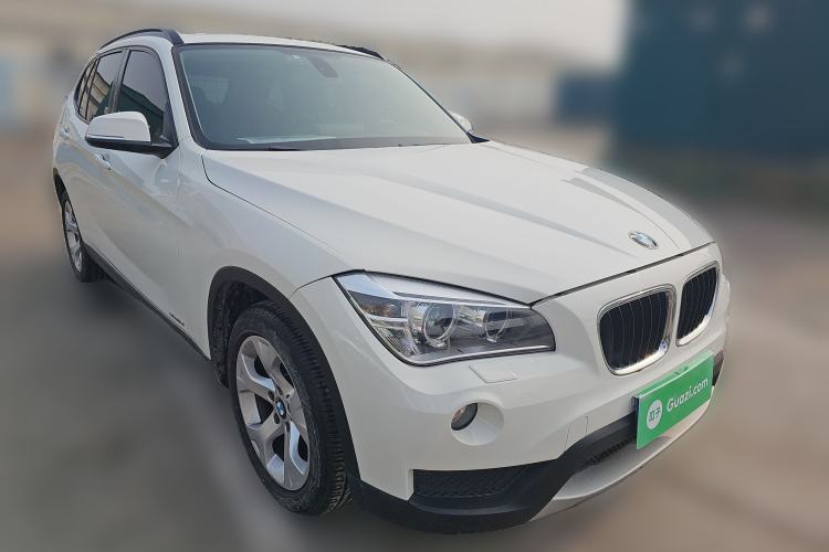 Used BMW X1 2012 sDrive18i Luxury Edition Front Right 45 Deg