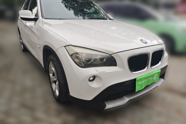 Used BMW X1 2012 sDrive18i Luxury Model Front Right 45 Deg