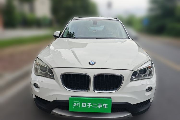 Used BMW X1 2012 sDrive18i Luxury Edition Front
