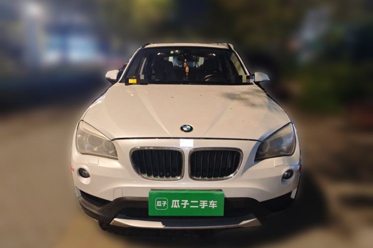 Used BMW X1 2012 sDrive18i Luxury Edition Front