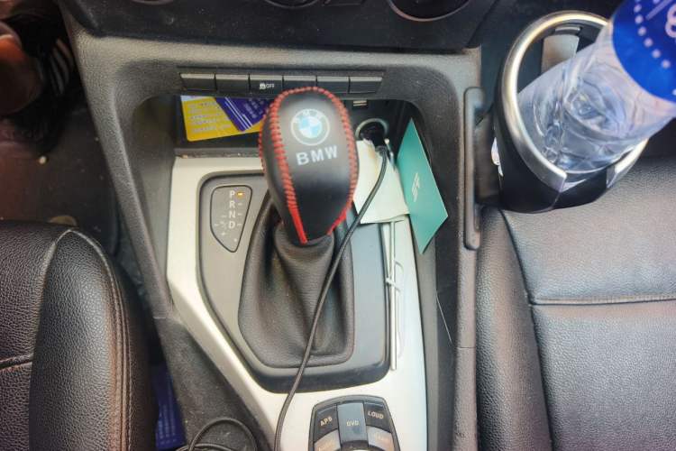 Used BMW X1 2012 sDrive18i Fashion Model Gear Lever