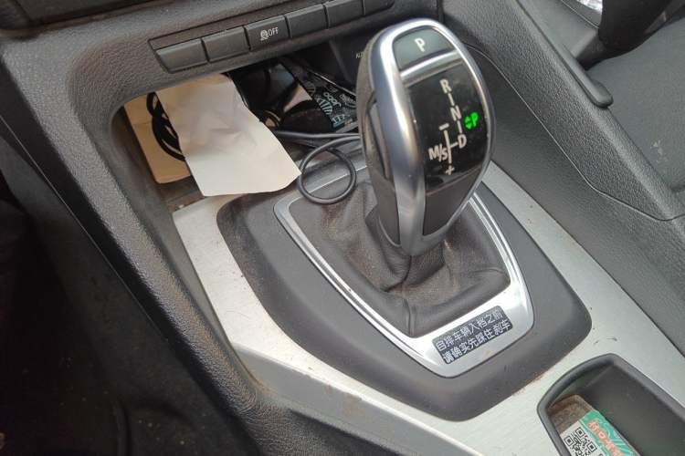 Used BMW X1 2012 sDrive20i Leading Model Gear Lever