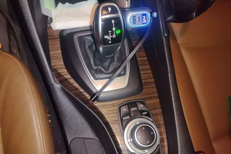 Used BMW X1 2012 xDrive20i Gear Lever