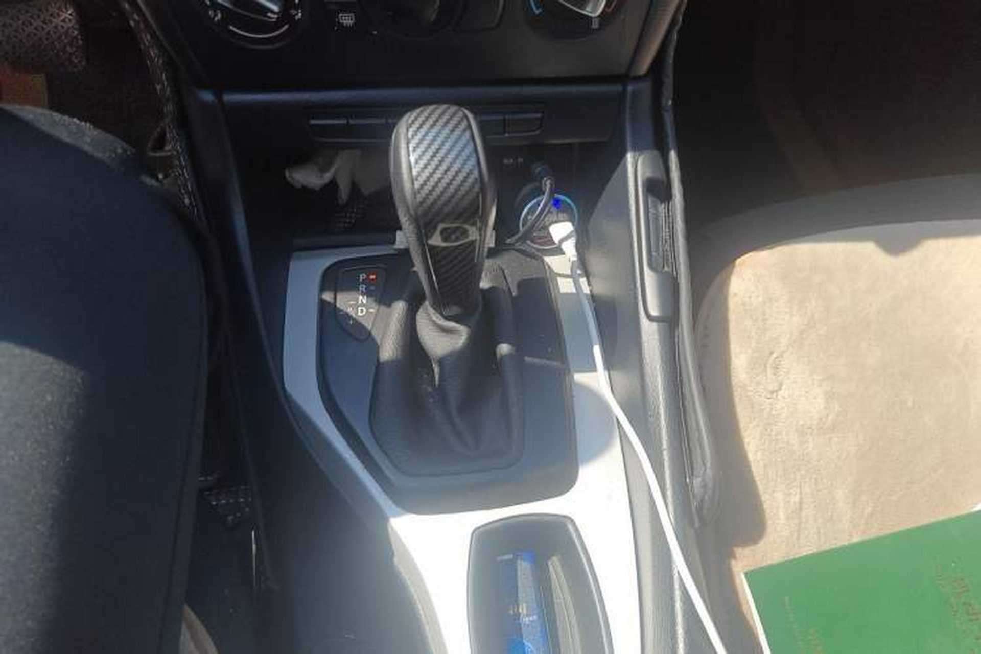 Used BMW X1 2012 sDrive18i Fashion Model Gear Lever