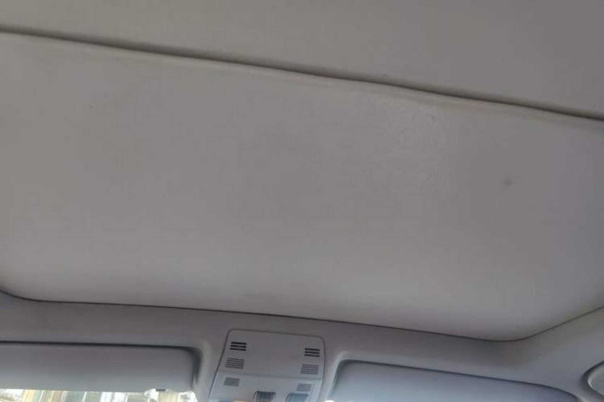 Used BMW X1 2012 sDrive18i Luxury Edition Headliner