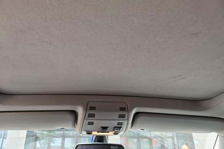 Used BMW X1 2012 sDrive18i Luxury Edition Headliner