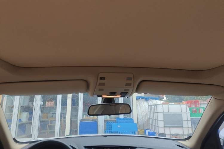 Used BMW X1 2012 sDrive18i Luxury Edition Headliner