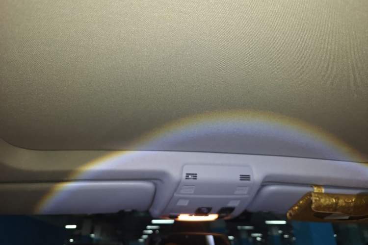 Used BMW X1 2012 sDrive18i Luxury Edition Headliner