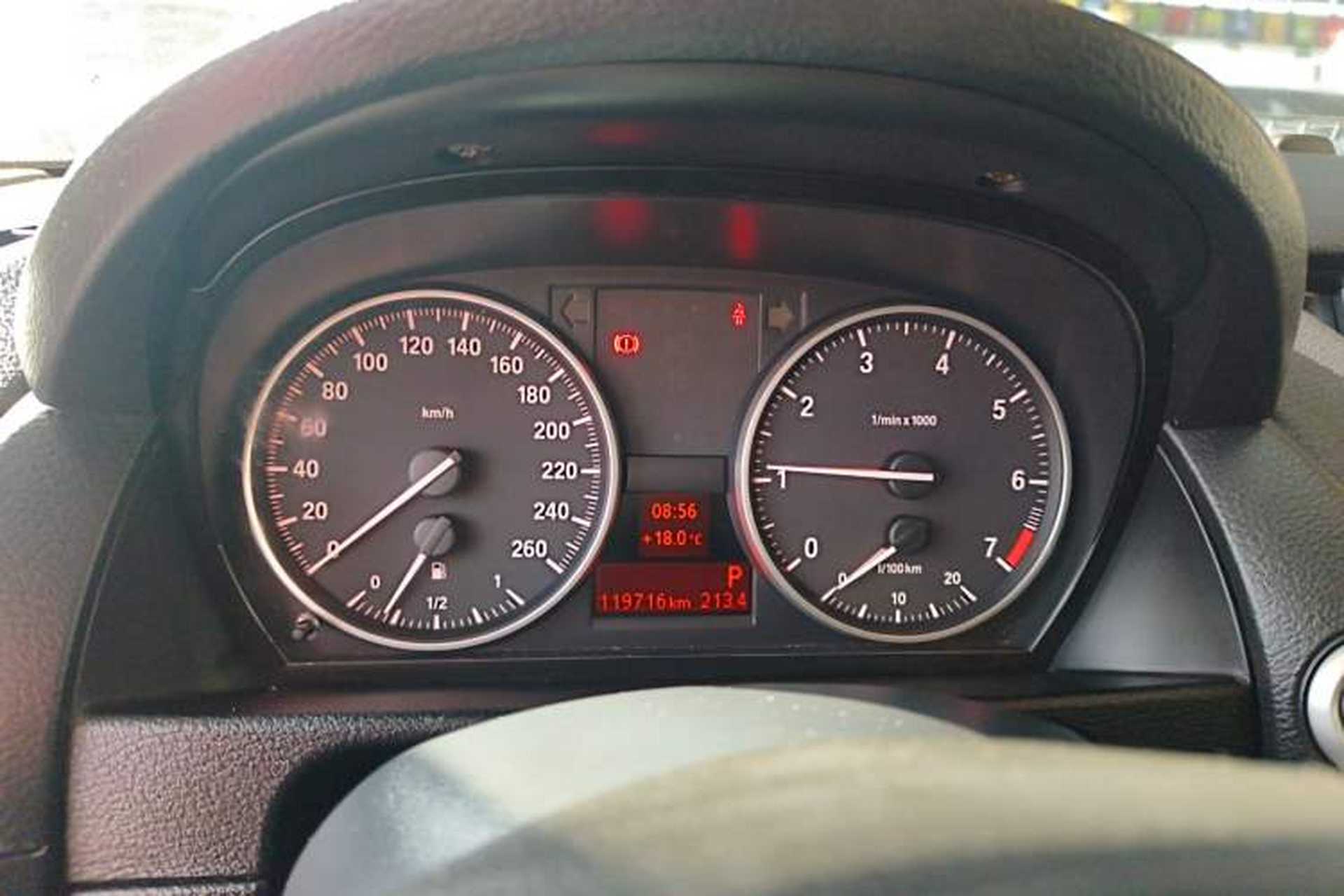 Used BMW X1 2012 sDrive18i Luxury Edition Instrument Cluster