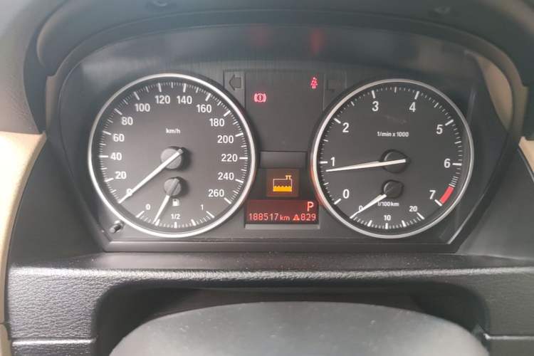 Used BMW X1 2012 sDrive18i Luxury Edition Instrument Cluster