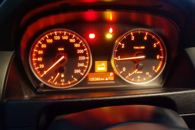 Used BMW X1 2012 sDrive18i Fashion Model Instrument Cluster