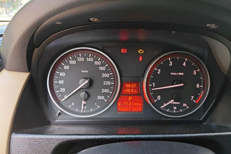 Used BMW X1 2012 sDrive18i Luxury Model Instrument Cluster