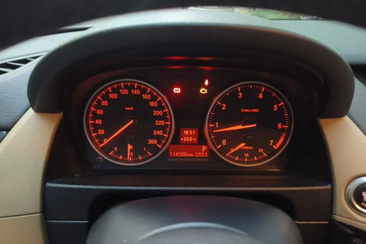 Used BMW X1 2012 sDrive18i Luxury Edition Instrument Cluster
