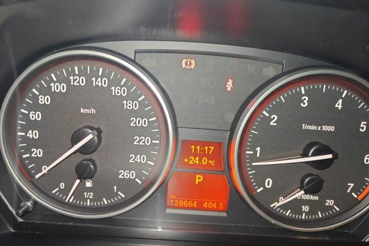 Used BMW X1 2012 sDrive18i Luxury Model Instrument Cluster