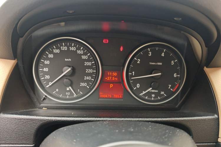 Used BMW X1 2012 sDrive18i Luxury Edition Instrument Cluster