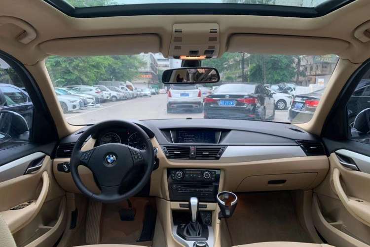 Used BMW X1 2012 sDrive18i Luxury Edition Interior 1