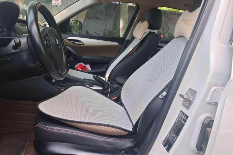 Used BMW X1 2012 sDrive18i Fashion Model Left Front Seat