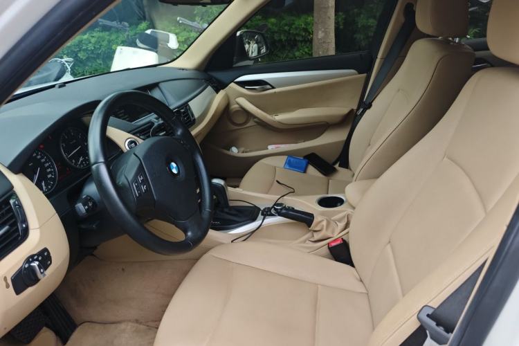 Used BMW X1 2012 sDrive18i Luxury Edition Left Front Seat
