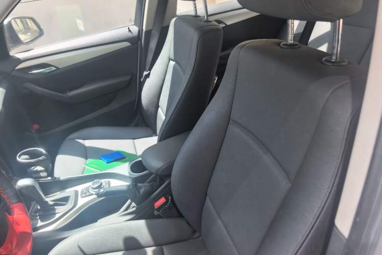 Used BMW X1 2012 sDrive18i Luxury Edition Left Front Seat