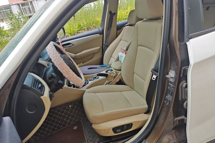 Used BMW X1 2012 sDrive18i Luxury Model Left Front Seat