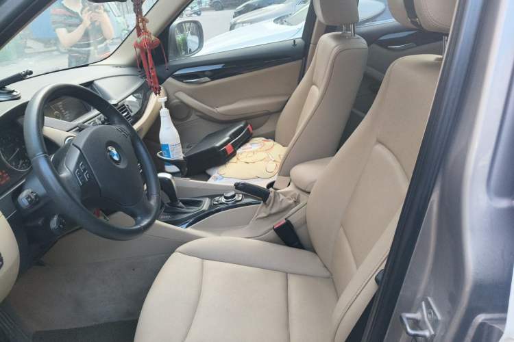 Used BMW X1 2012 sDrive18i Luxury Edition Left Front Seat
