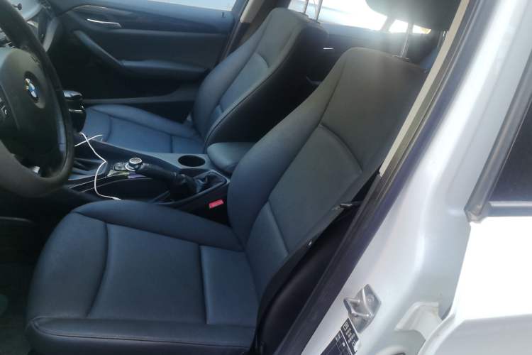 Used BMW X1 2012 sDrive18i Luxury Edition Left Front Seat