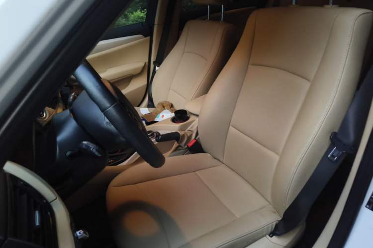Used BMW X1 2012 sDrive18i Luxury Edition Left Front Seat