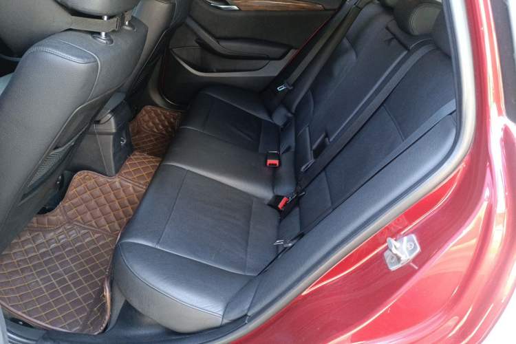 Used BMW X1 2012 xDrive20i Left Rear Seat