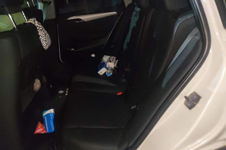 Used BMW X1 2012 sDrive18i Luxury Edition Left Rear Seat