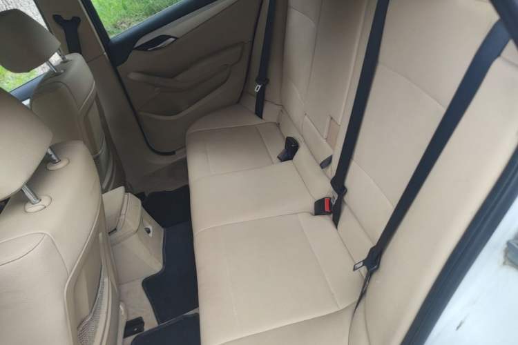 Used BMW X1 2012 sDrive18i Luxury Edition Left Rear Seat