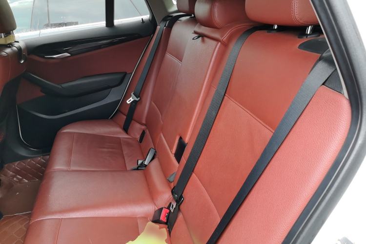 Used BMW X1 2012 sDrive18i Luxury Edition Left Rear Seat