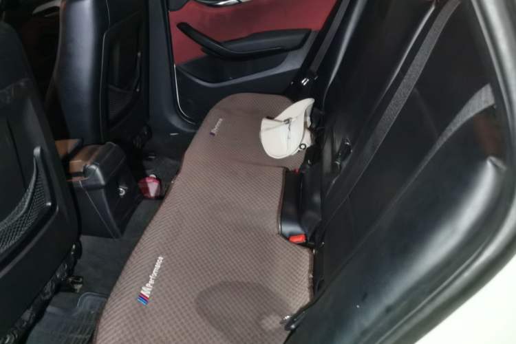 Used BMW X1 2012 sDrive18i Fashion Model Left Rear Seat