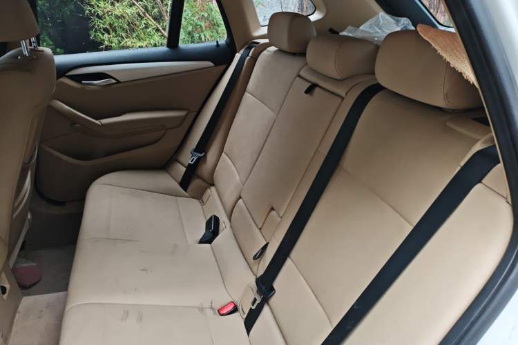 Used BMW X1 2012 sDrive18i Luxury Edition Left Rear Seat