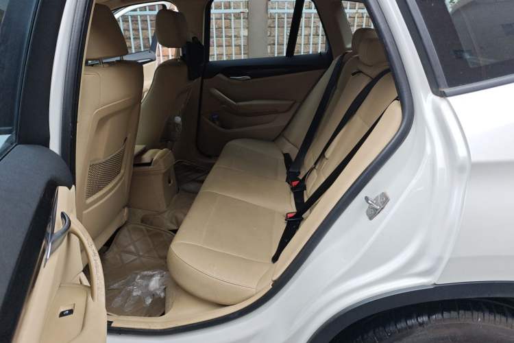 Used BMW X1 2012 sDrive18i Luxury Edition Left Rear Seat