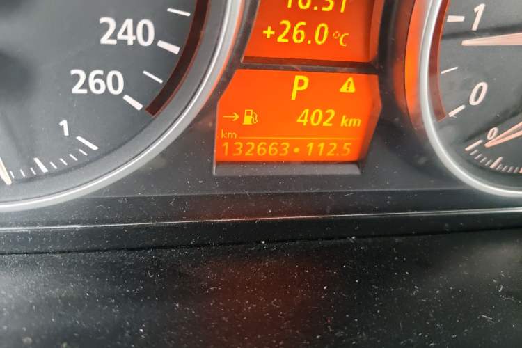 Used BMW X1 2012 sDrive18i Luxury Model Odometer Close Up