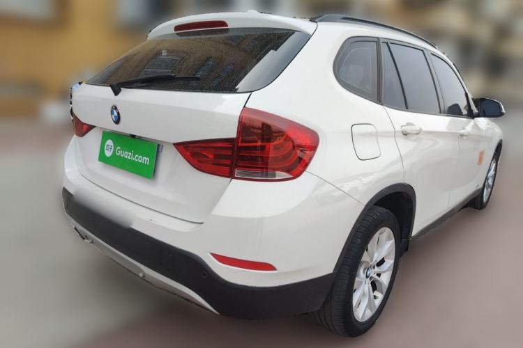 Used BMW X1 2012 sDrive18i Luxury Edition Rear Right 45 Deg