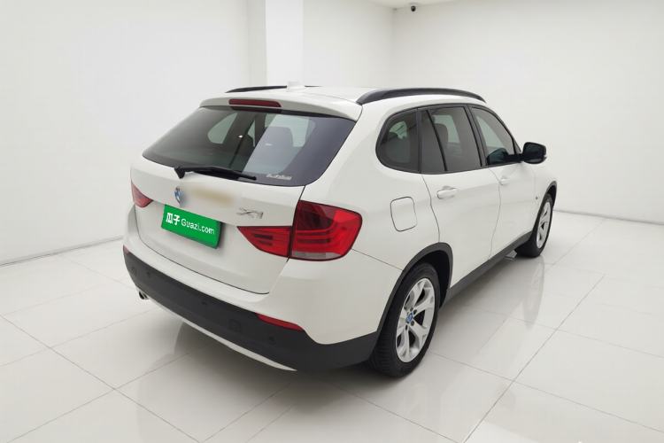 Used BMW X1 2012 sDrive18i Fashion Model Rear Right 45 Deg