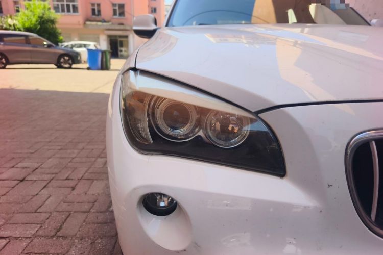 Used BMW X1 2012 sDrive18i Fashion Model Right Front Headlight