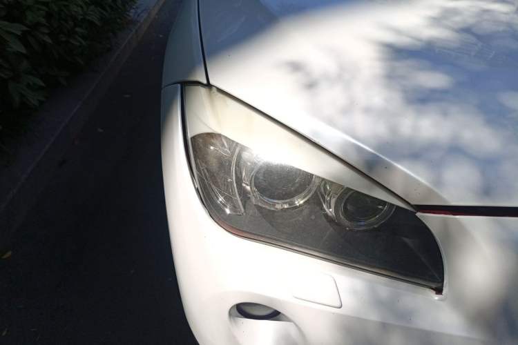 Used BMW X1 2012 xDrive20i Right Front Headlight