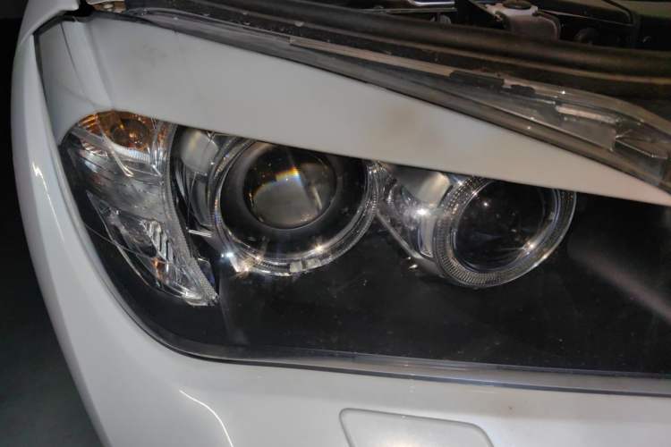 Used BMW X1  Right Front Headlight
