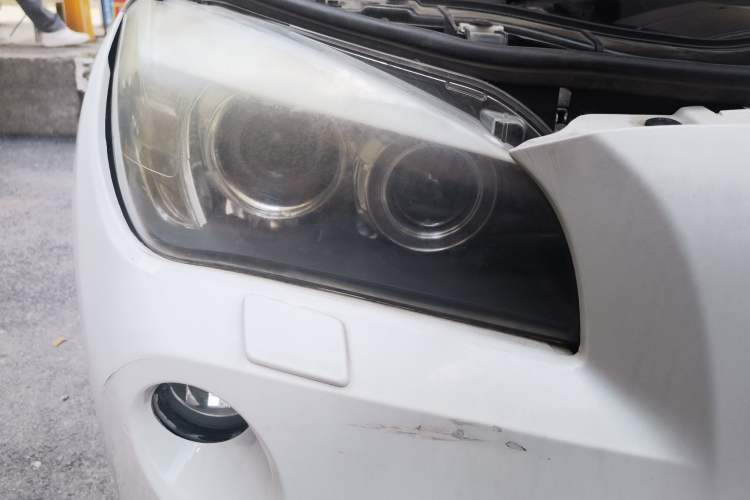 Used BMW X1 2012 sDrive18i Luxury Edition Right Front Headlight