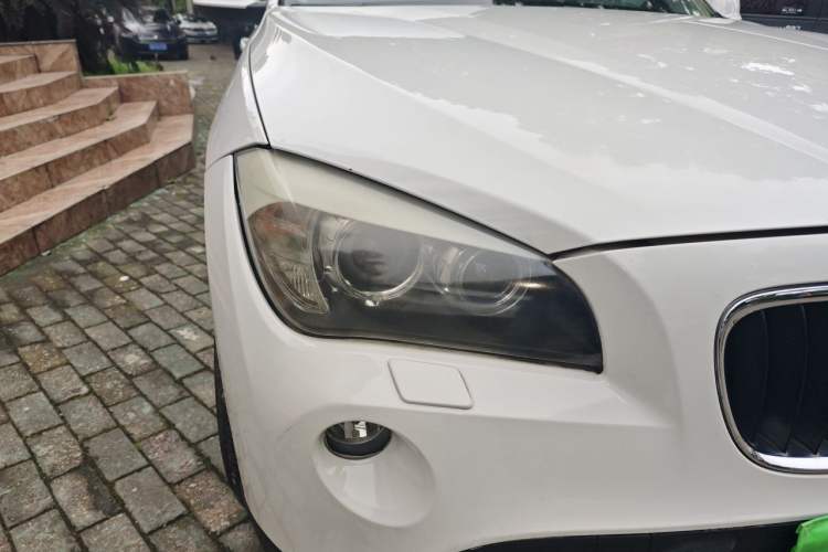 Used BMW X1 2012 sDrive18i Luxury Model Right Front Headlight