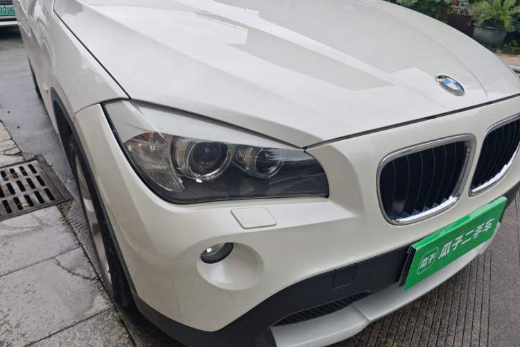 Used BMW X1 2012 sDrive18i Luxury Edition Right Front Headlight