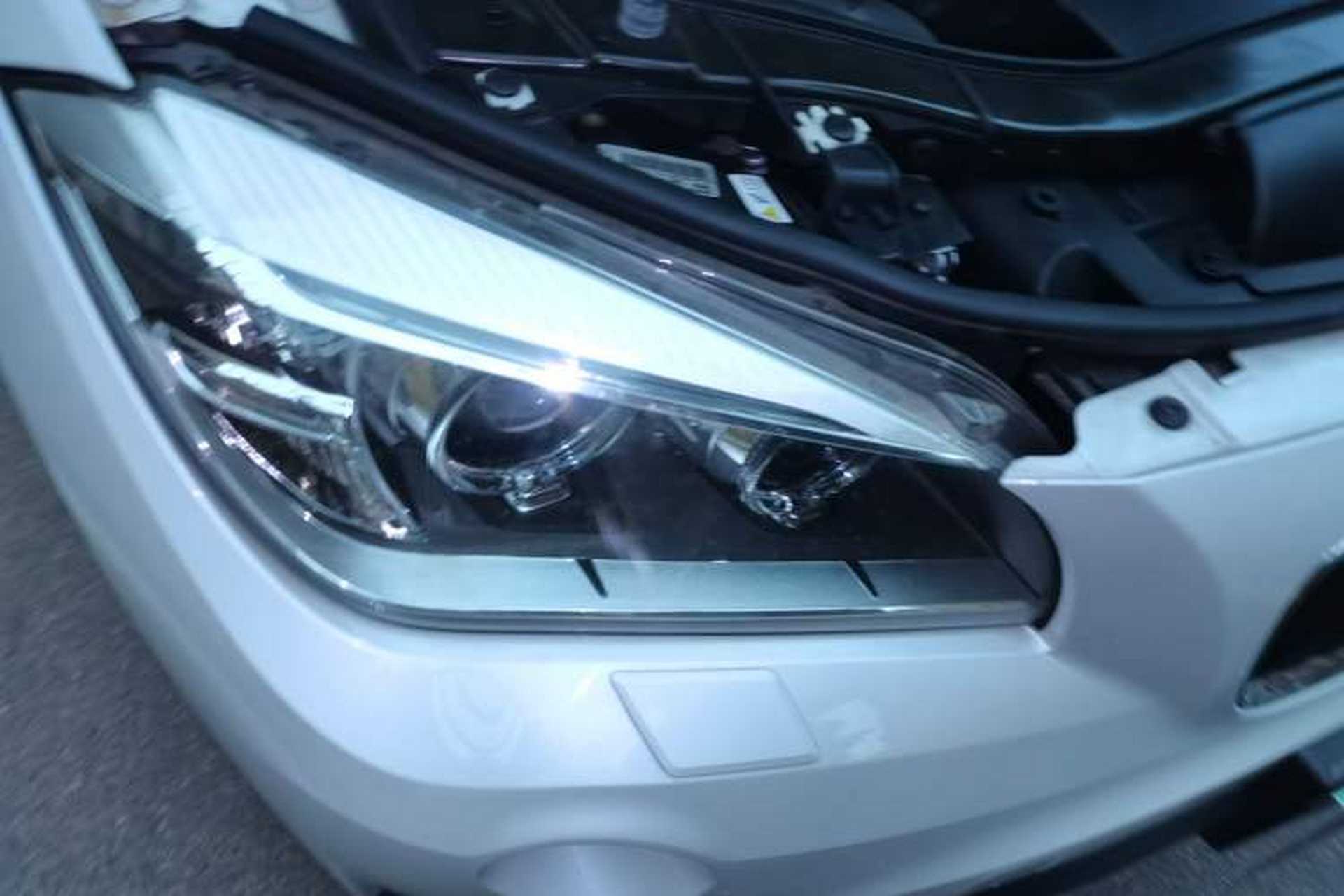 Used BMW X1 2012 sDrive18i Luxury Edition Right Front Headlight