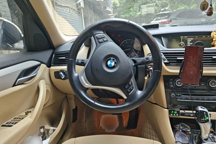 Used BMW X1 2012 sDrive18i Luxury Edition Steering Wheel