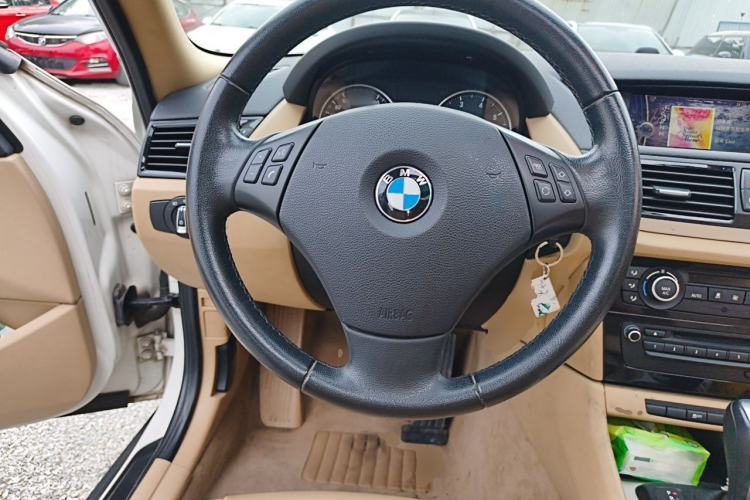 Used BMW X1 2012 sDrive18i Luxury Edition Steering Wheel