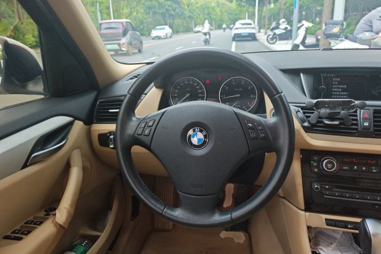 Used BMW X1 2012 sDrive18i Luxury Edition Steering Wheel