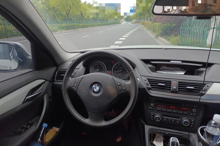 Used BMW X1 2012 sDrive20i Leading Model Steering Wheel