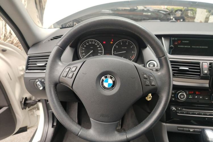 Used BMW X1 2012 sDrive18i Luxury Edition Steering Wheel